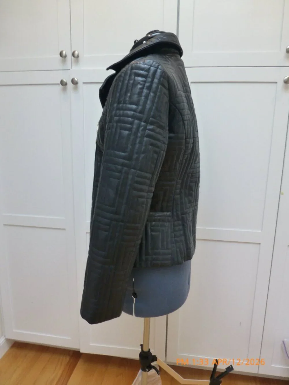 Karl Lagerfeld Paris Quilted Leather Motorcycle Biker Jacket size M Zippers